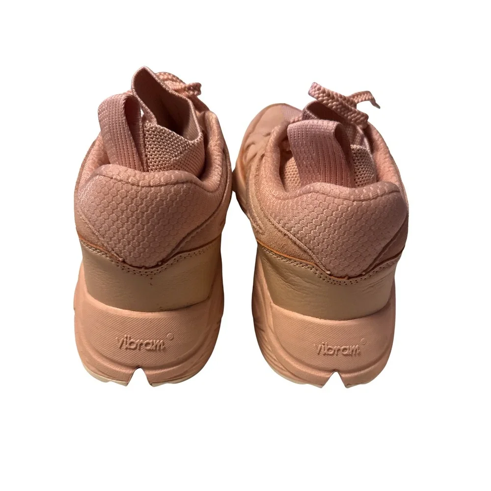 Brandblack saga sneakers